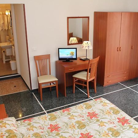 Hotel Serena Varazze Chambre photo